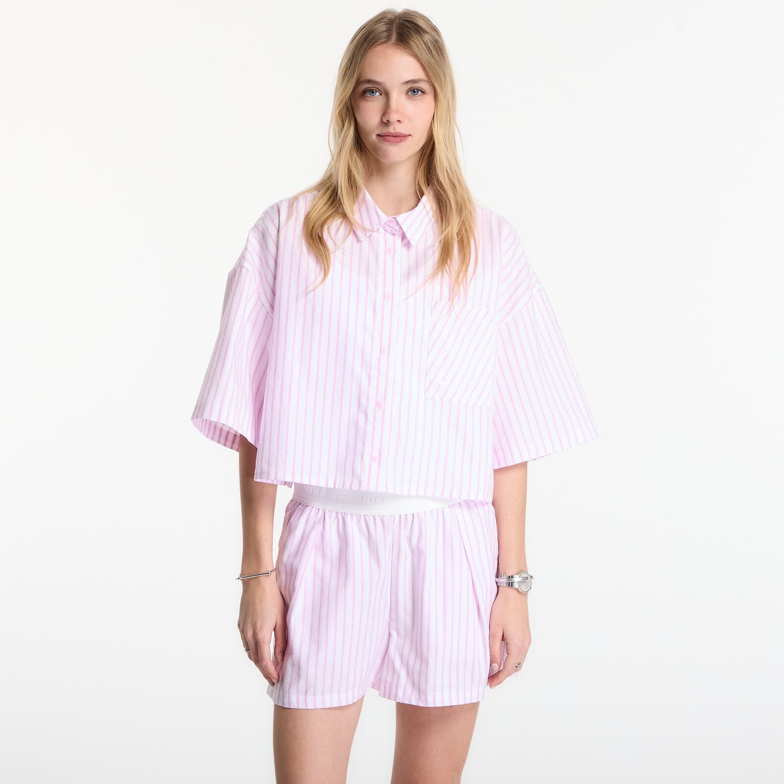 Shirt Nike Sportswear Chill Poplin Women's Oversized Short-Sleeve Top Lt Magenta/ Pink Foam/ Summit White M