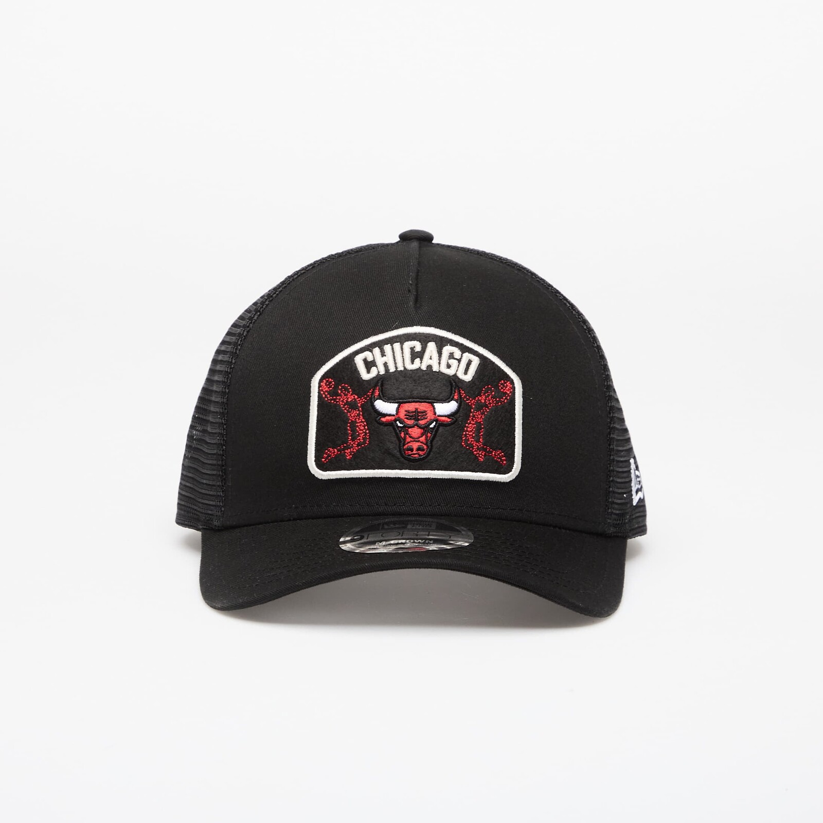 New Era 9FORTY MC AF Trucker Chicago Bulls Black Universal