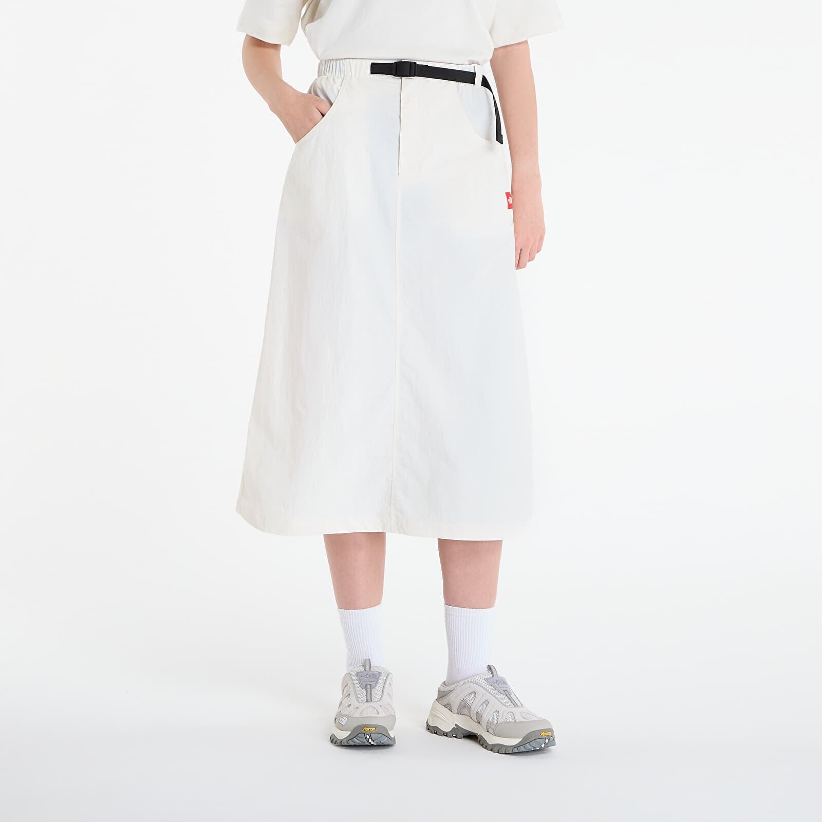 The North Face Redbox Nylon Belted Skirt White Dune XS