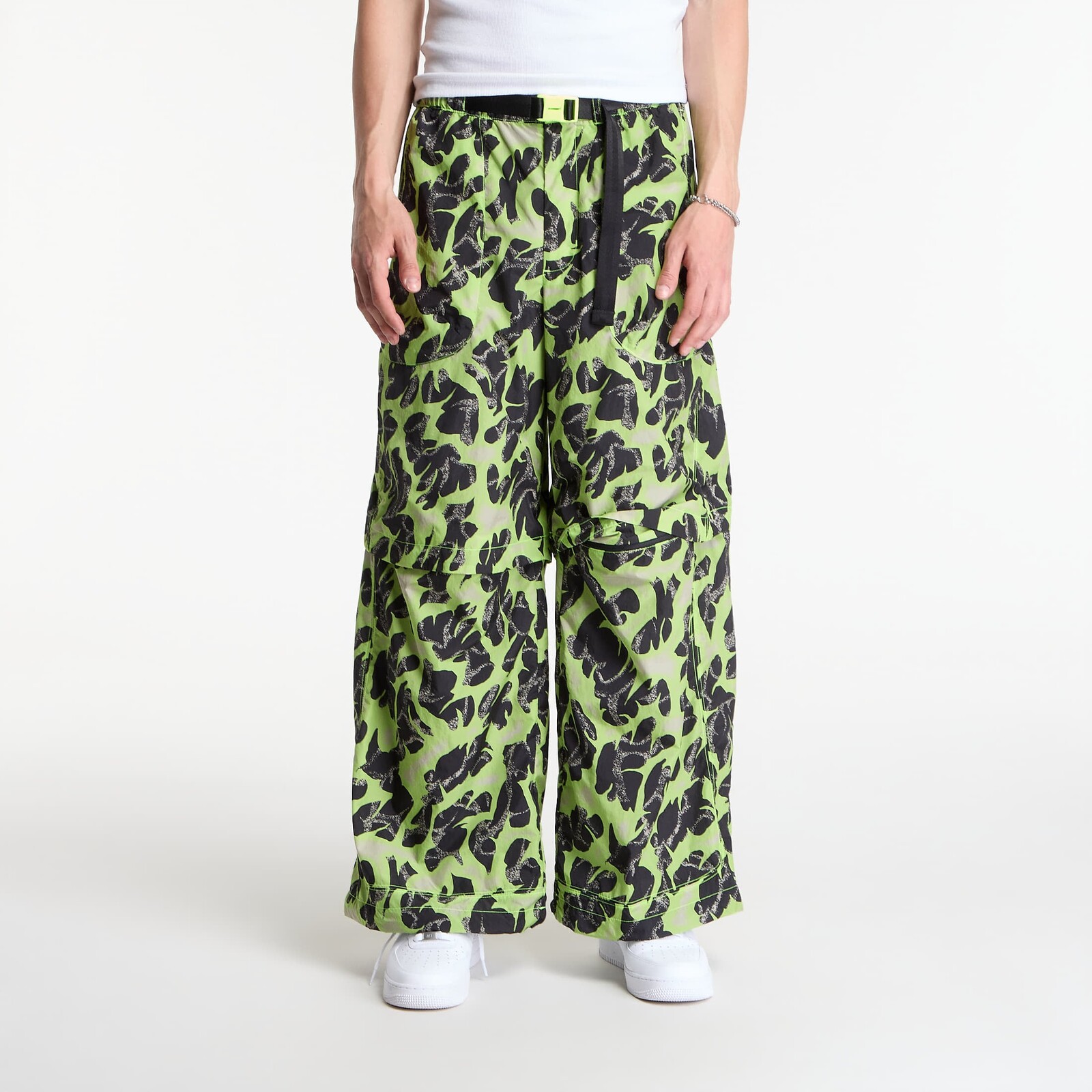 Pants Nike Project F.R.O.G. Men's Woven Convertible Pants Cream Ii/ Volt Ice/ Volt Ice M