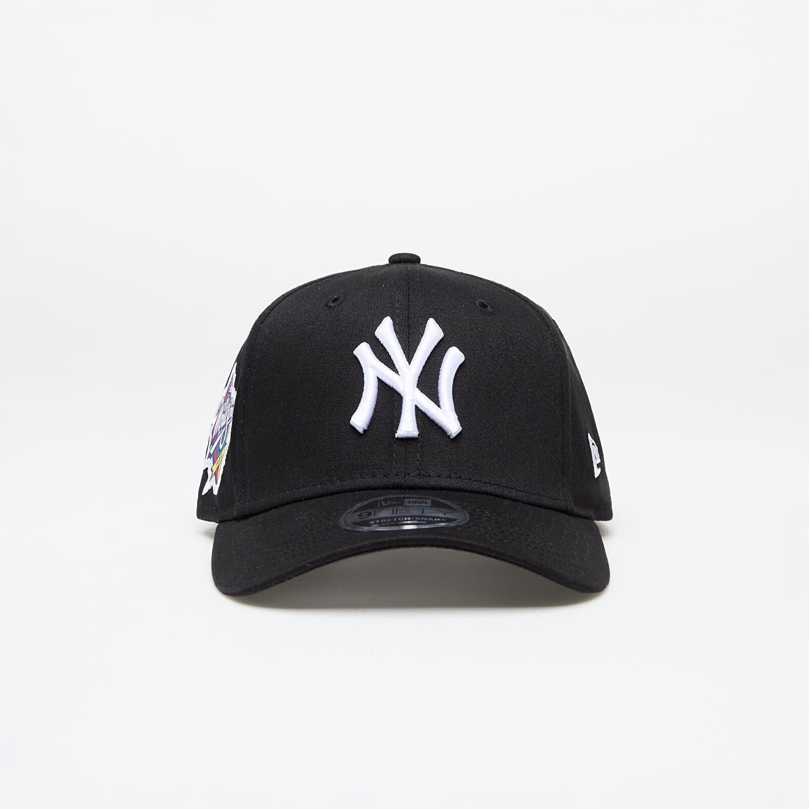 New Era New York Yankees World Series 9FIFTY Stretch Snap Cap Black/ White M-L