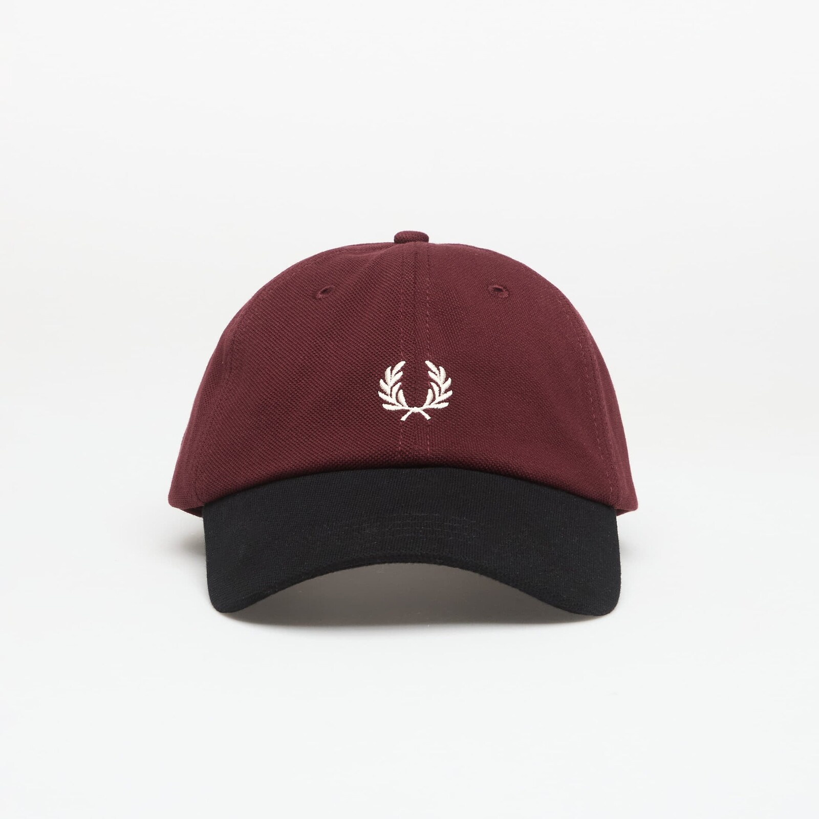 Fred Perry Blocked Pique Classic Cap OX Blood Universal