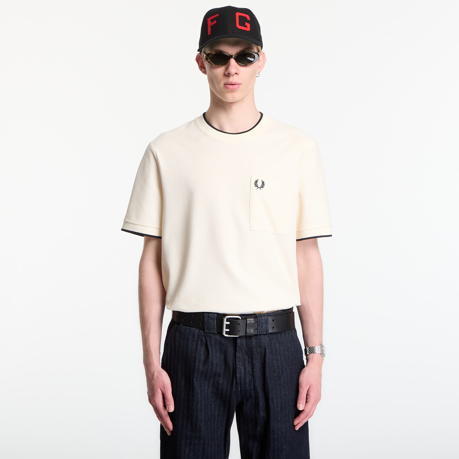 T-shirt Fred Perry Pocket Detail Pique T-Shirt Ecru XL