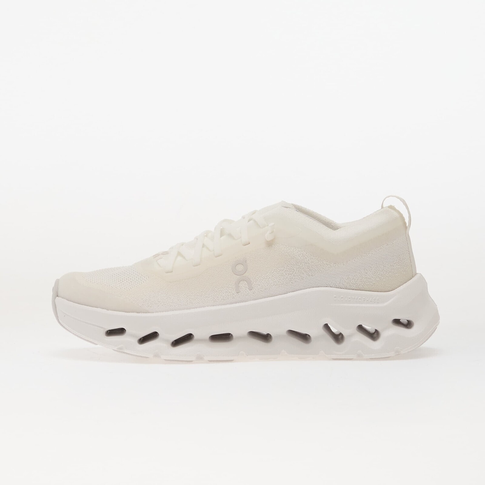 Sneakers On Cloudtilt Moon White/ Frost UK 4