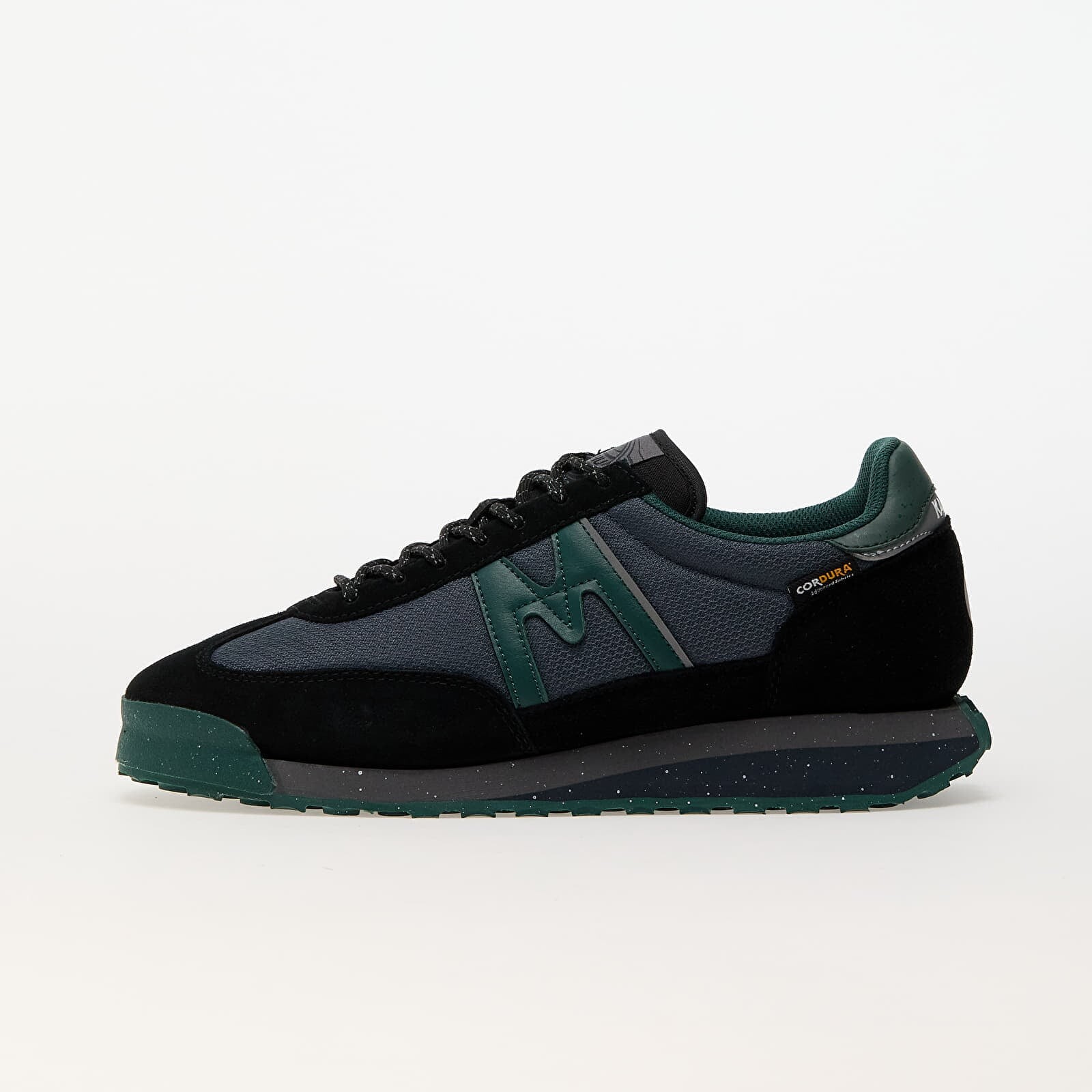 Sneakers Karhu Mestari Control Caviar/ Rain Forest UK 10