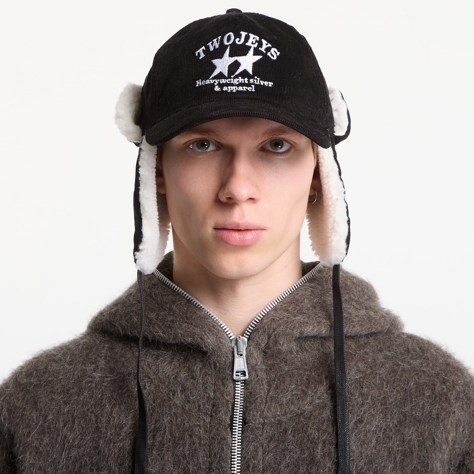 TwoJeys Heavy Silver Black Earflap Black Universal