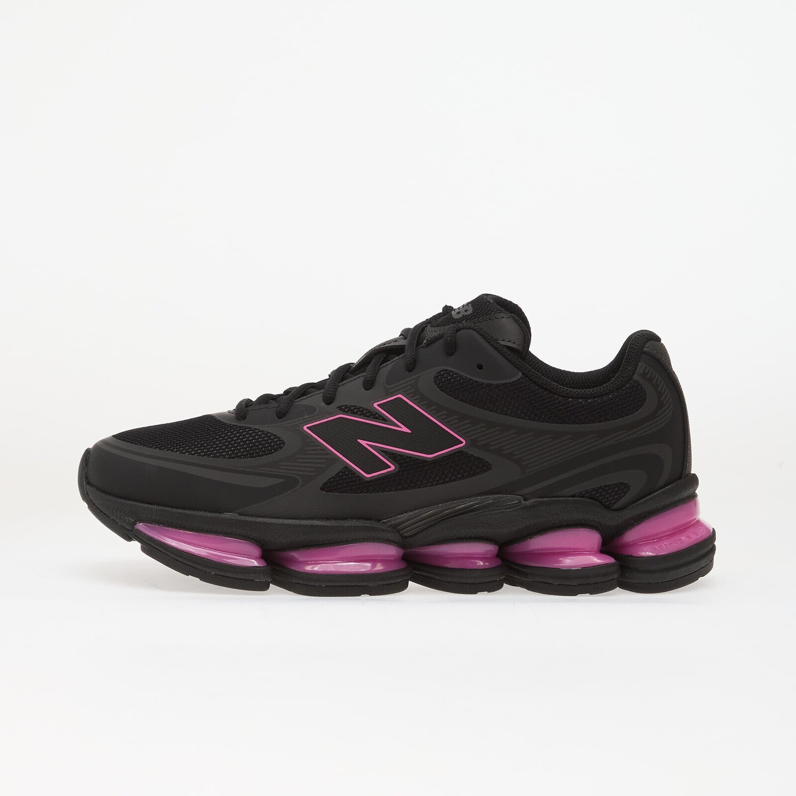 Sneakers New Balance 2000 Black/ Pink Heat/ Black Cement UK 10