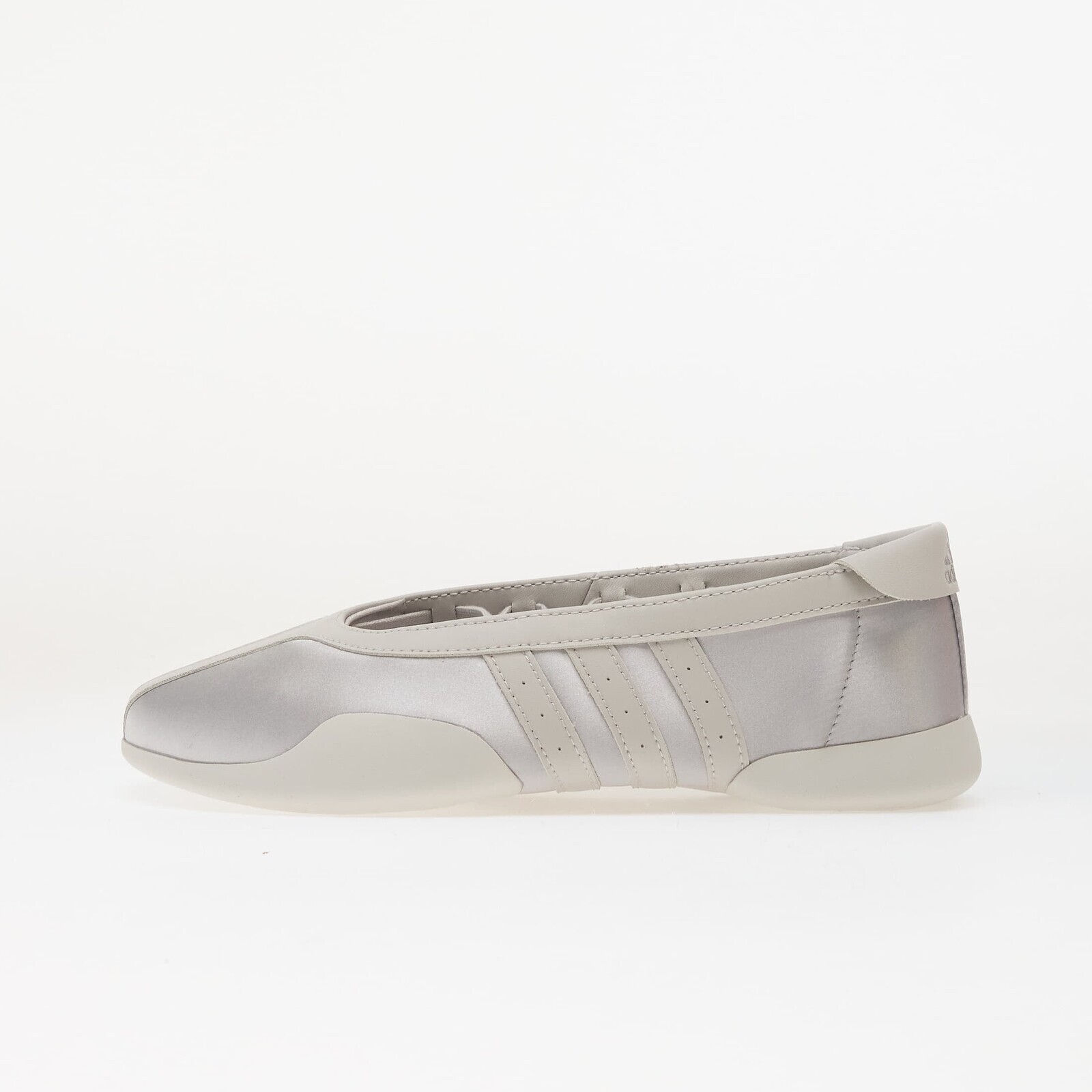 Sneakers adidas Taekwondo Mei Ballet Silver Met./ Grey One/ Ftwr White UK 7