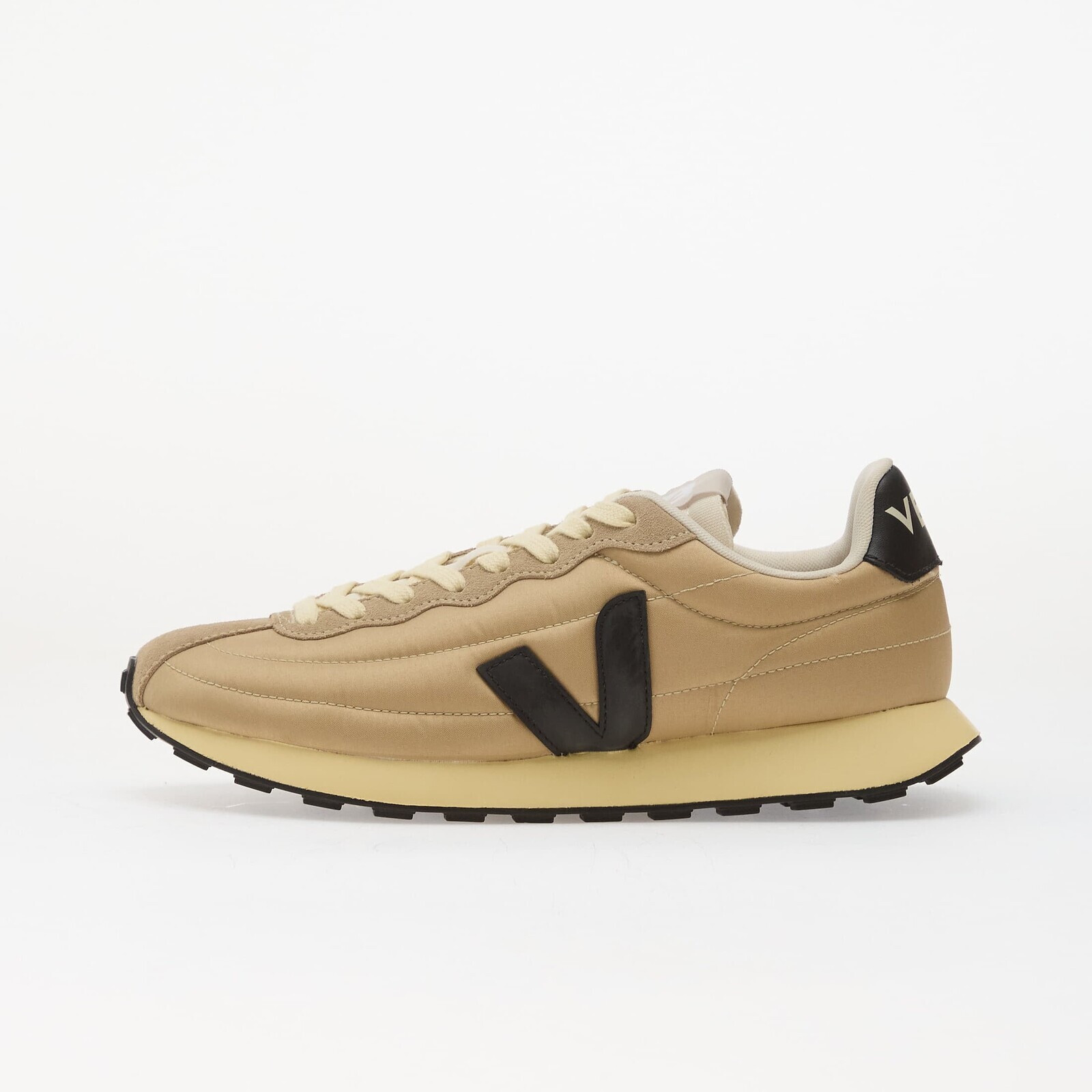 Sneakers Veja Belem Nolyn Almond/ Black UK 5
