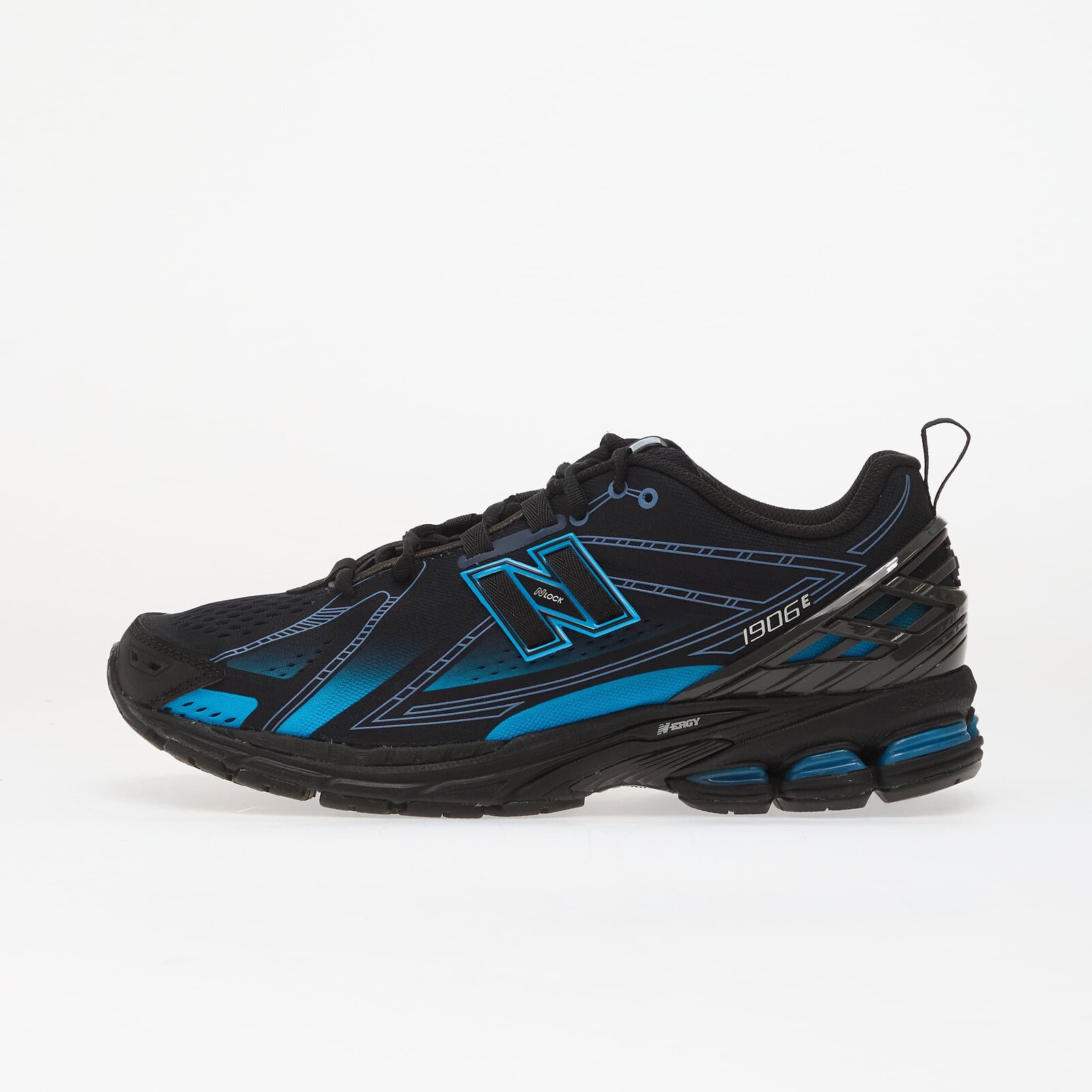 Sneakers New Balance 1906 Altitude/ Black UK 11.5