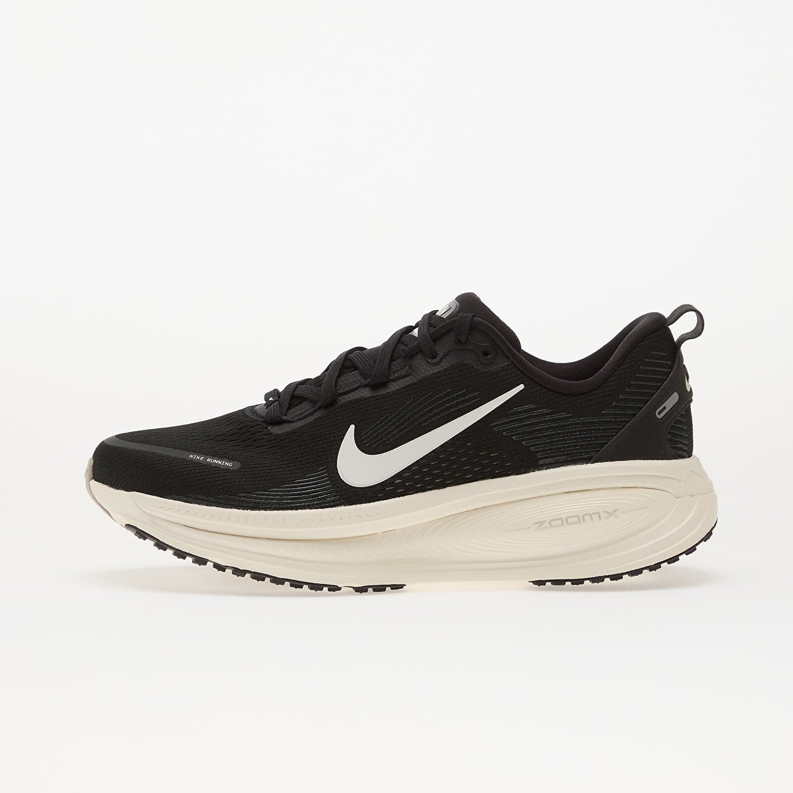Sneakers Nike Vomero 18 Black/ Summit White-Coconut Milk-Lt Iron Ore UK 8.5