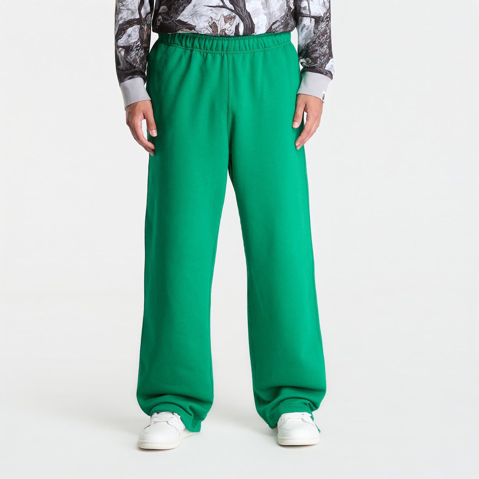 Pants Nike Solo Swoosh Men's Fleece Open-Hem Pants Court Green/ Court Green/ White L