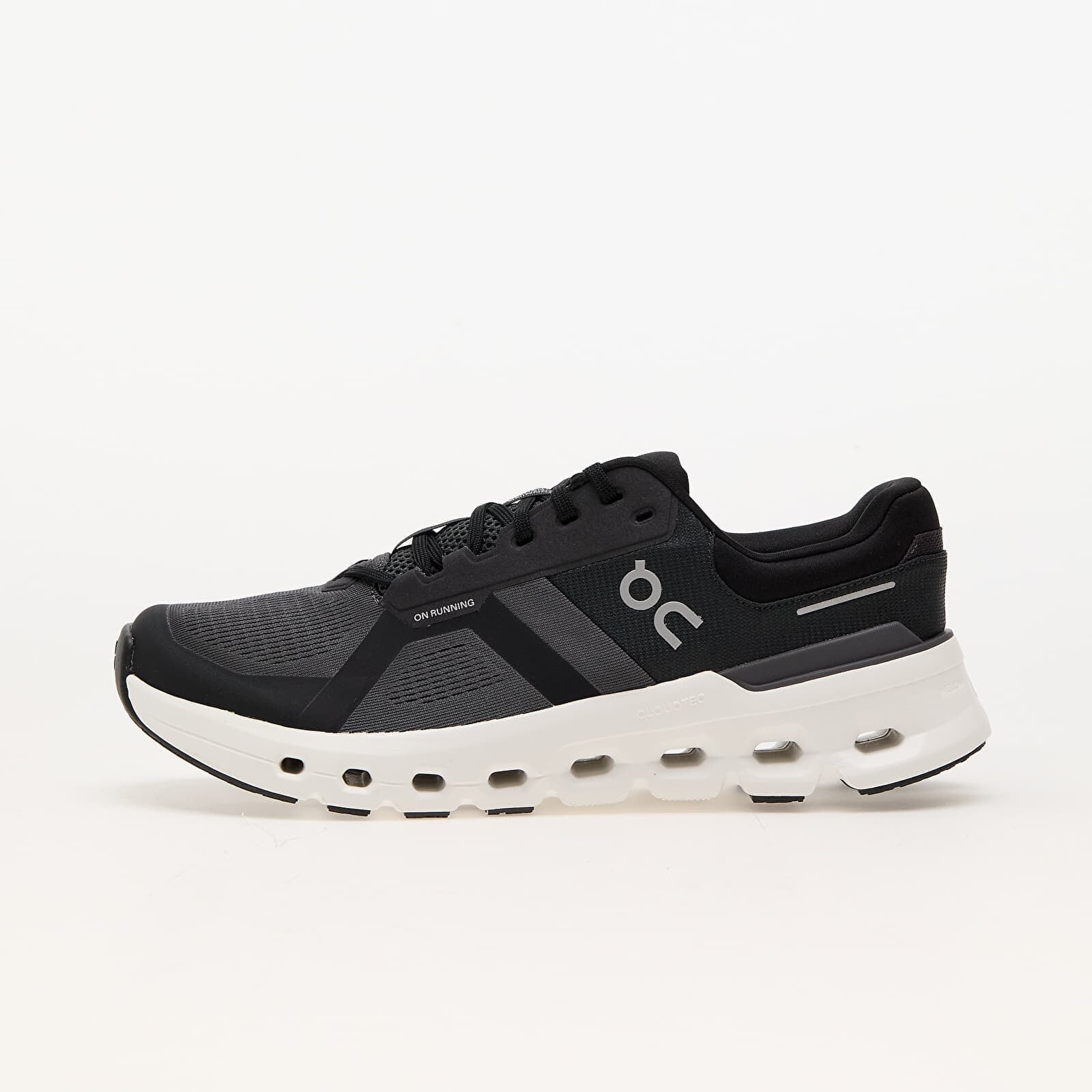 Sneakers On M Cloudrunner 2 Eclipse/ Black UK 10