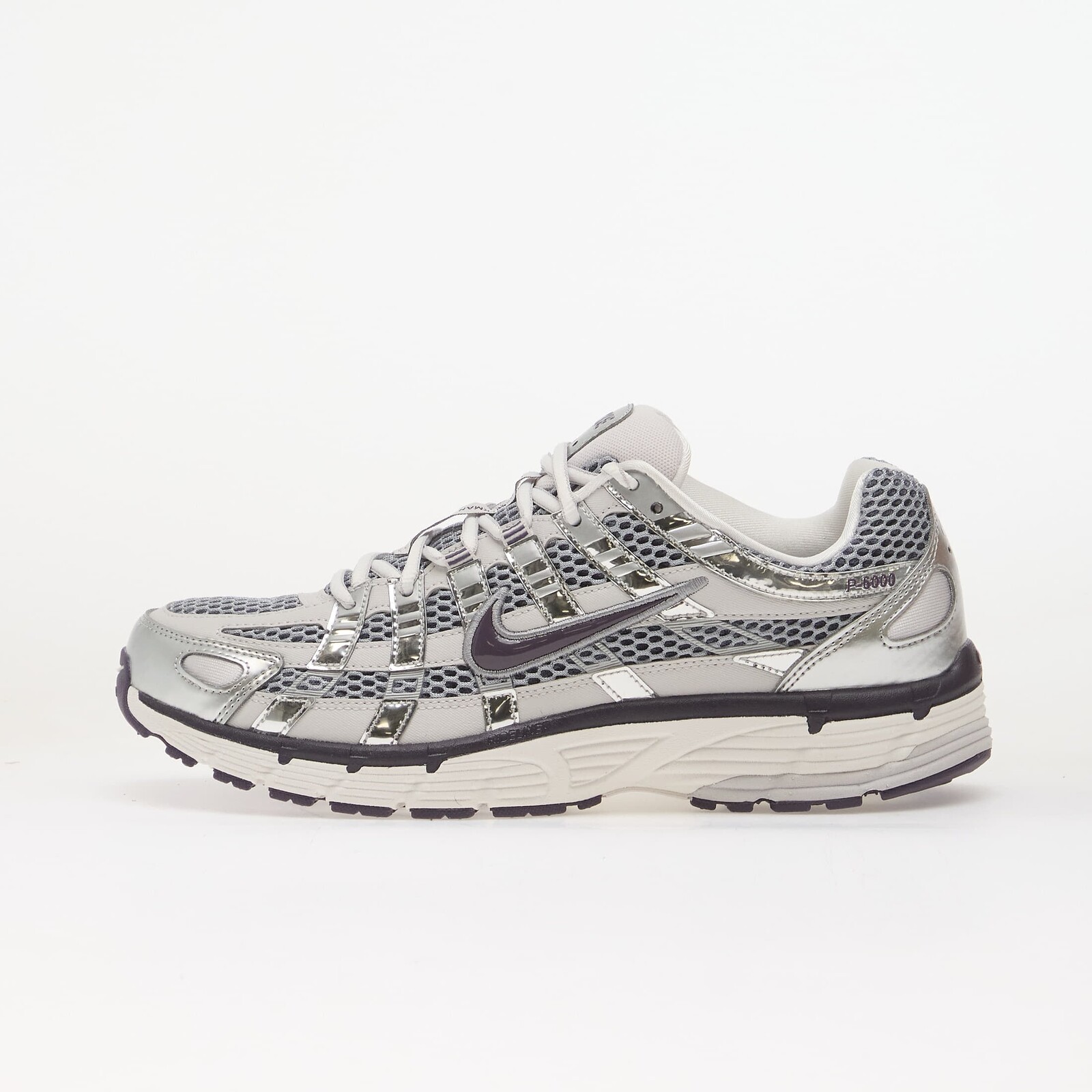 Sneakers Nike P-6000 Vast Grey/ Dark Raisin-Metallic Silver UK 10.5