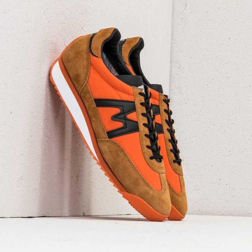 Sneakers Karhu Mestari 76 Jaffa Orange/ Black UK 9.5