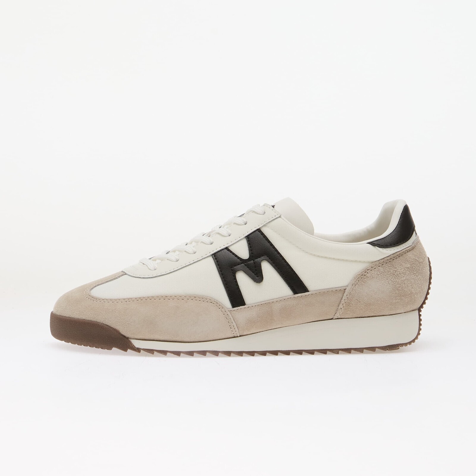 Sneakers Karhu Mestari 76 Silver Lining/ Black UK 9.5