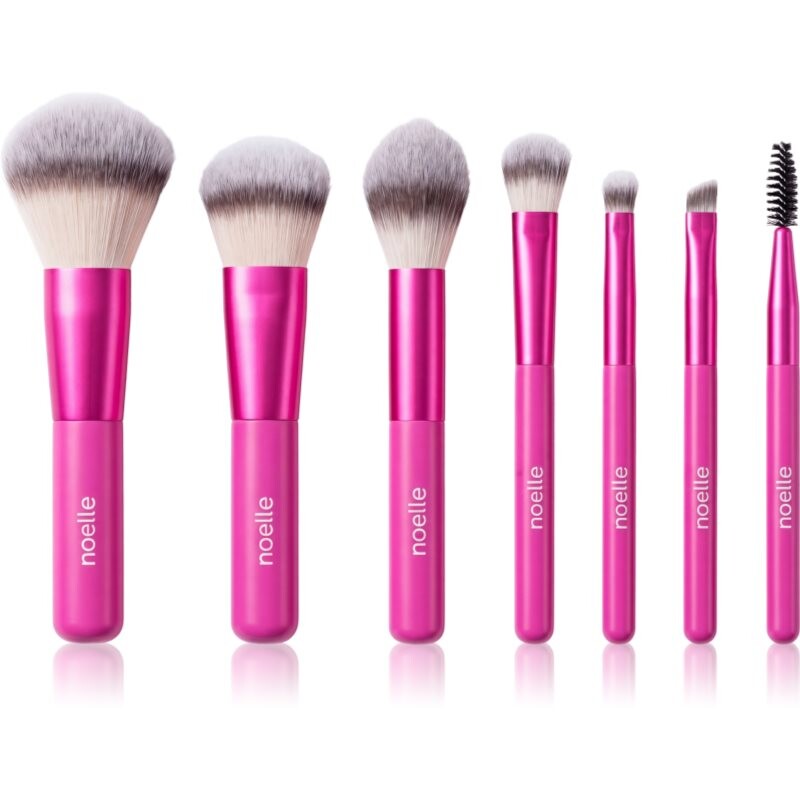 Noelle Pocket Glam Set 7/1 makeup brush set with a pouch for travelling