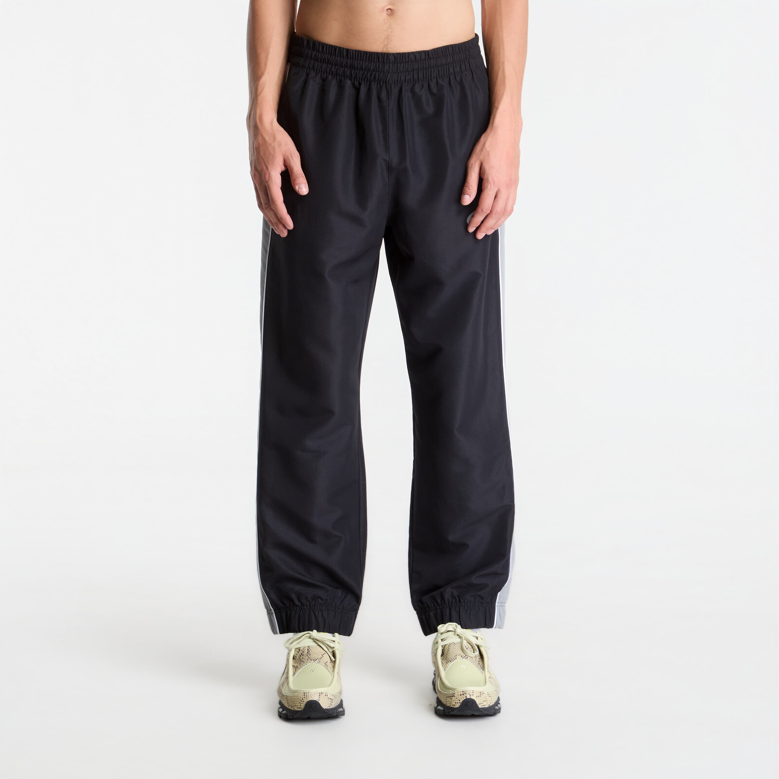 Pants New Balance Trackside Woven Pant Black/ Slate Grey M