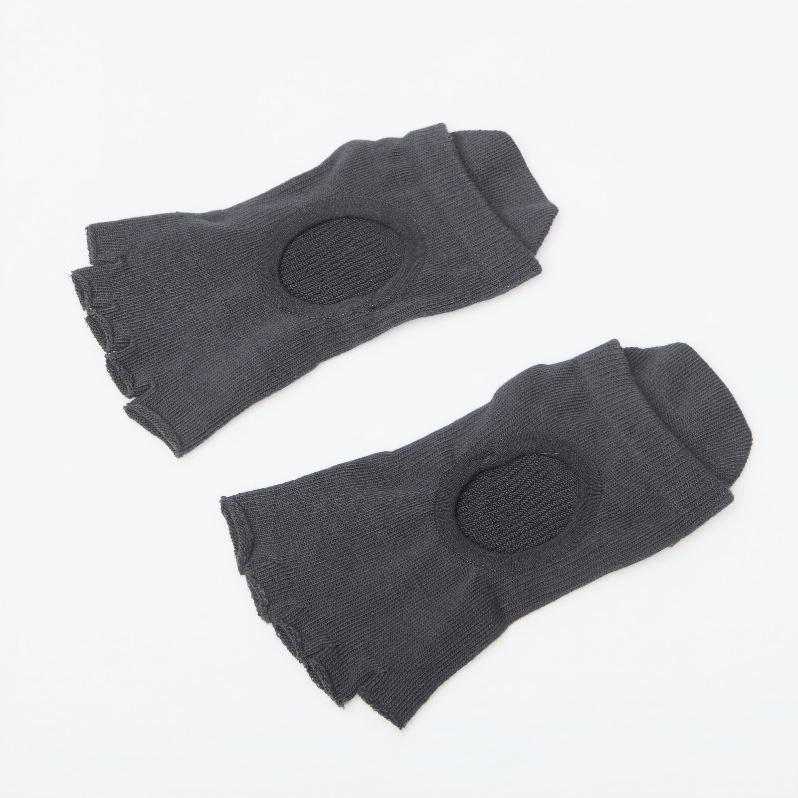 adidas Womens Yoga Pilates 5 Toe Socks Carbon M