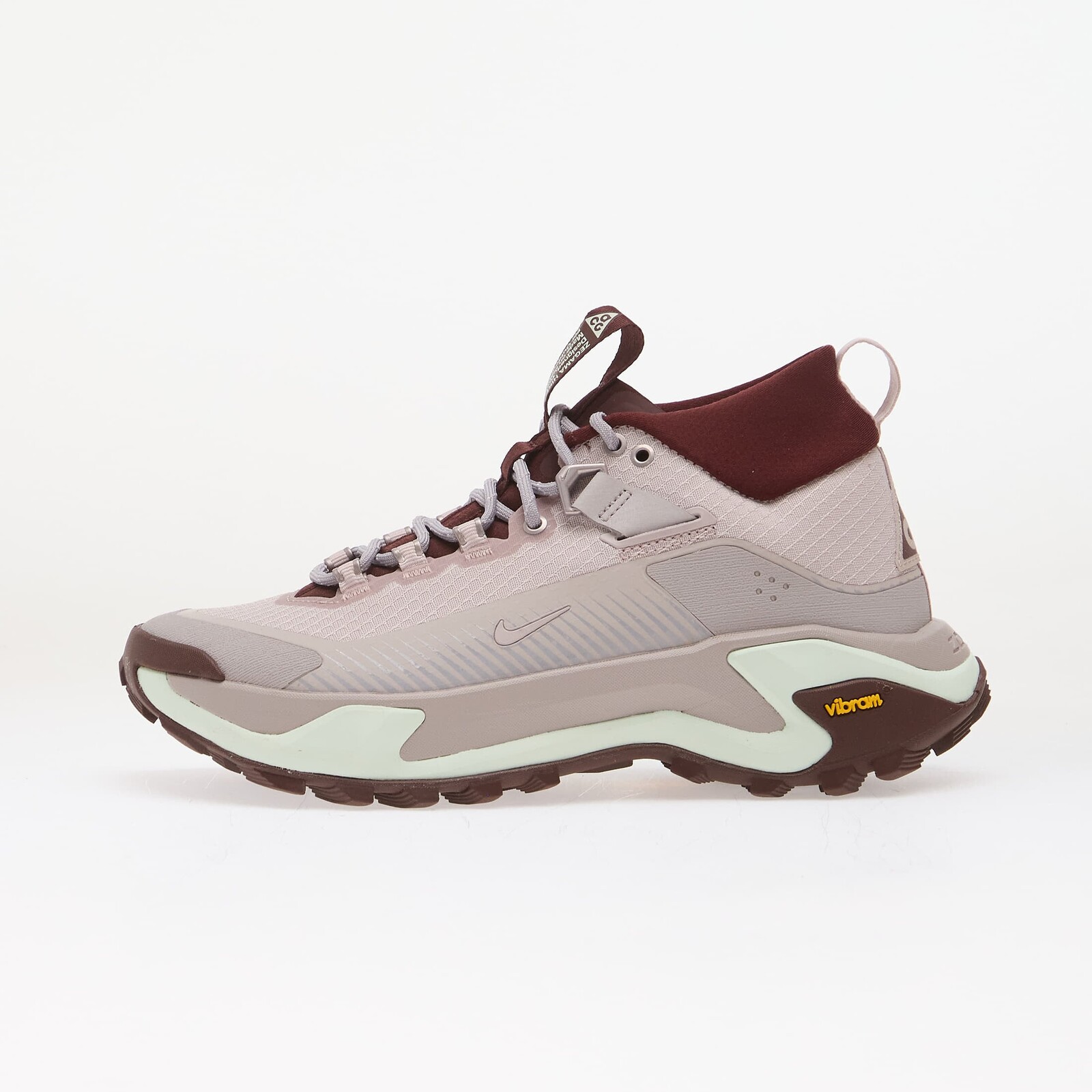 Sneakers ACG Zegama Hike Platinum Violet/ Platinum Violet UK 4