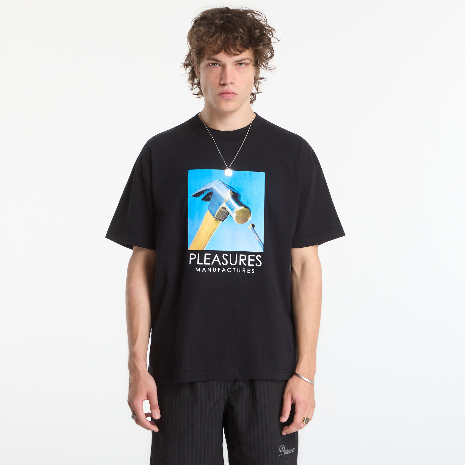 T-shirt PLEASURES Hammer T-Shirt Black S