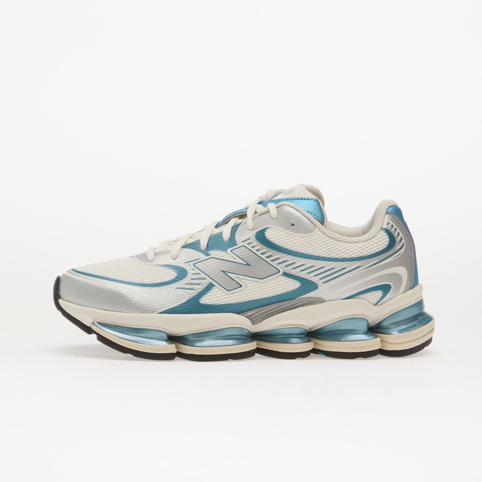 Sneakers New Balance 2000 Sea Salt/ Altitude Metallic UK 8.5