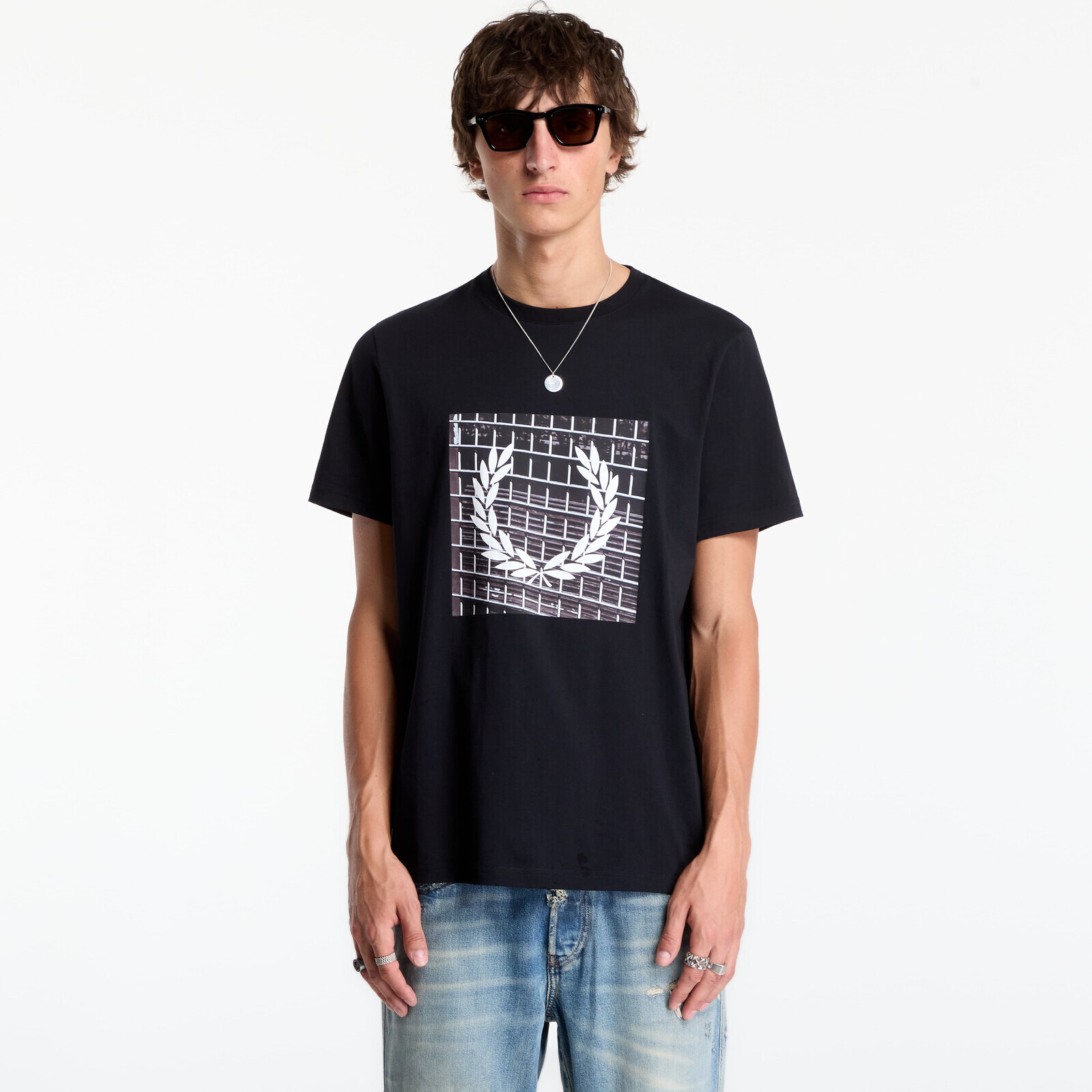 T-shirt FRED PERRY Laurel Wreath Graphic Tshirt Black XL