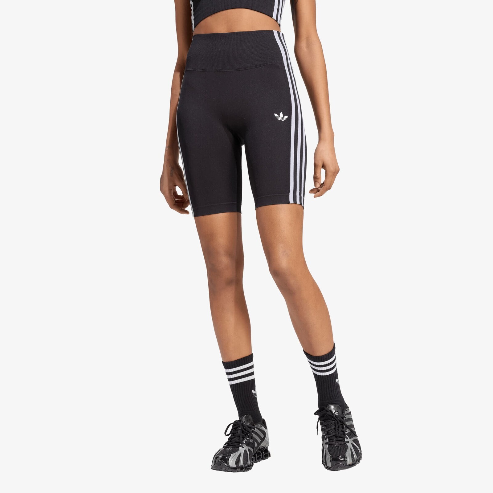 Shorts adidas Originals Essentials 3 Stripes Seamless Shorts 5 Inch UNISEX Black L