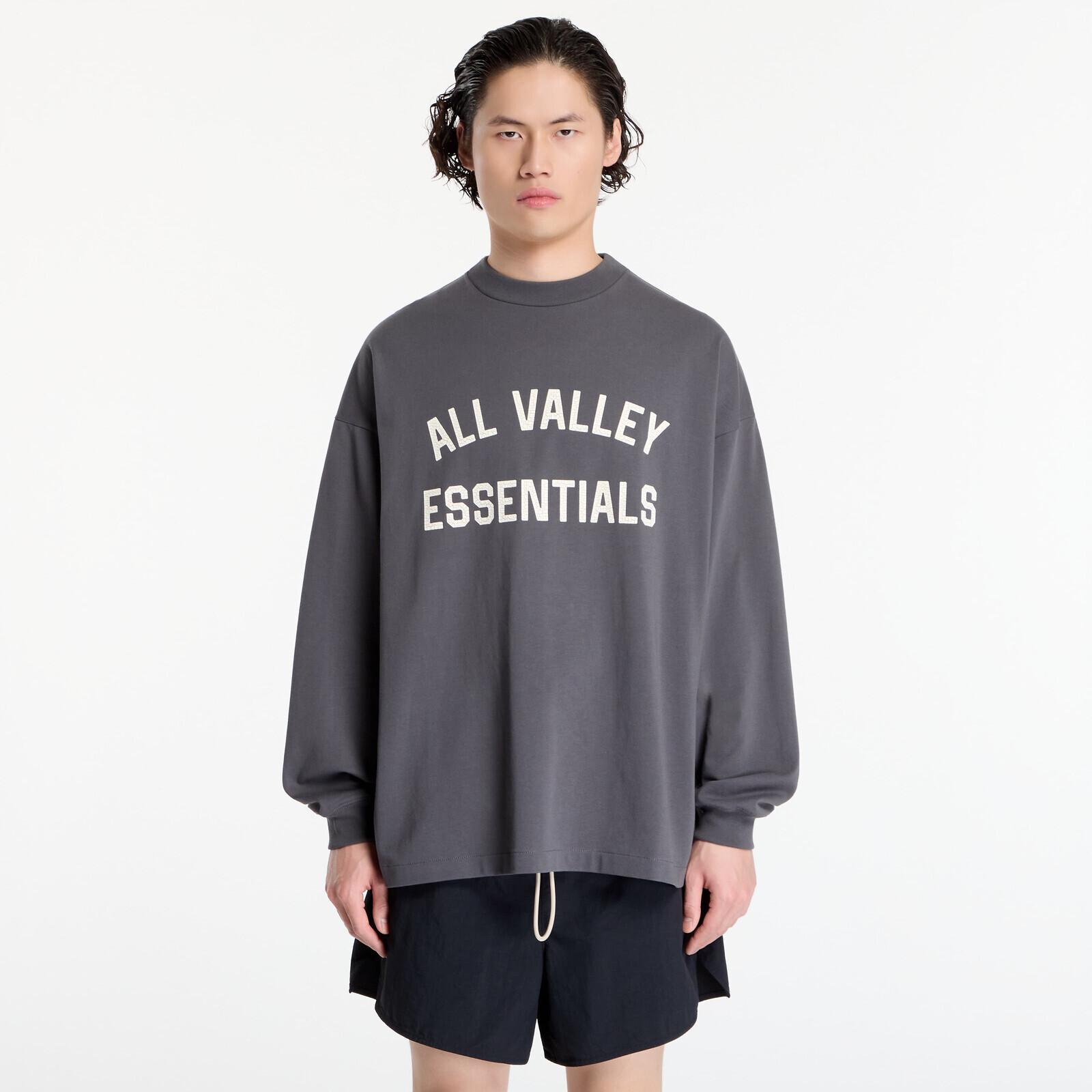 T-shirt Fear Of God Essentials Merch Long Sleeve Tee Iron Grey XL