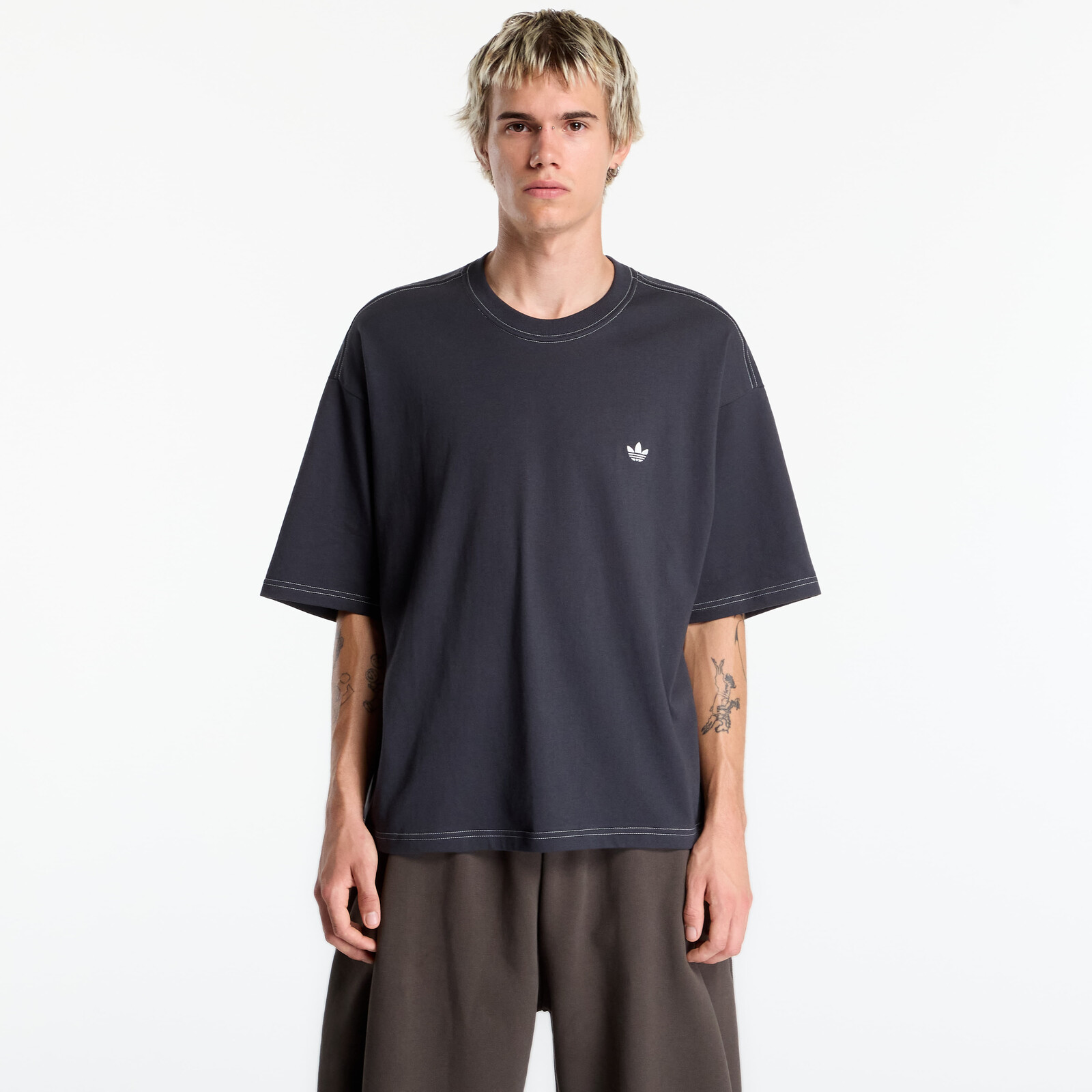 T-shirt adidas Contrast Oversized T-Shirt Carbon L