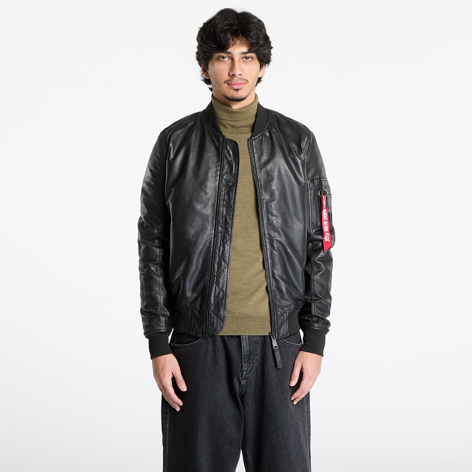 Jacket Alpha Industries Inc. MA-1 Leather Black M