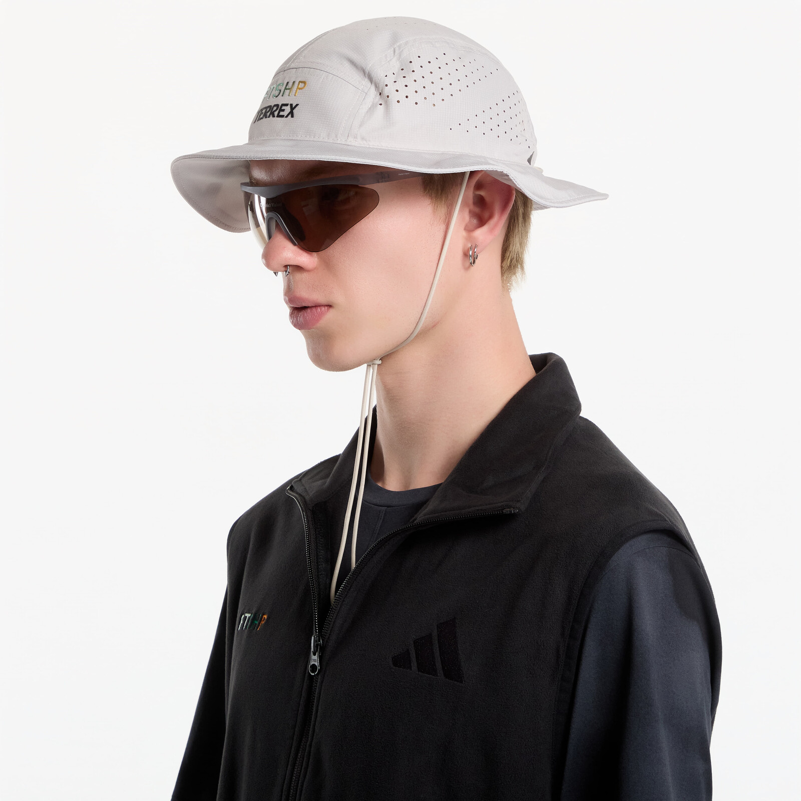 FTSHP x adidas Terrex DAYBREAKER Running Bucket Hat Cream Universal