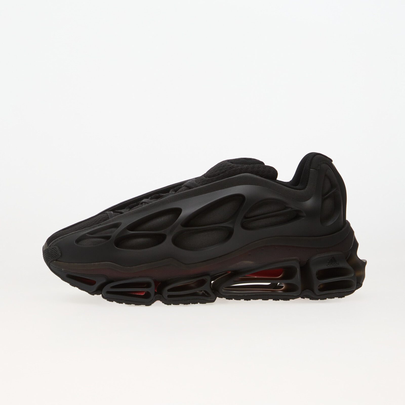 Sneakers adidas x Willy Chavarria Chavarria Megaride Bones Core Black/ Core Black/ Better Scarlet UK 7