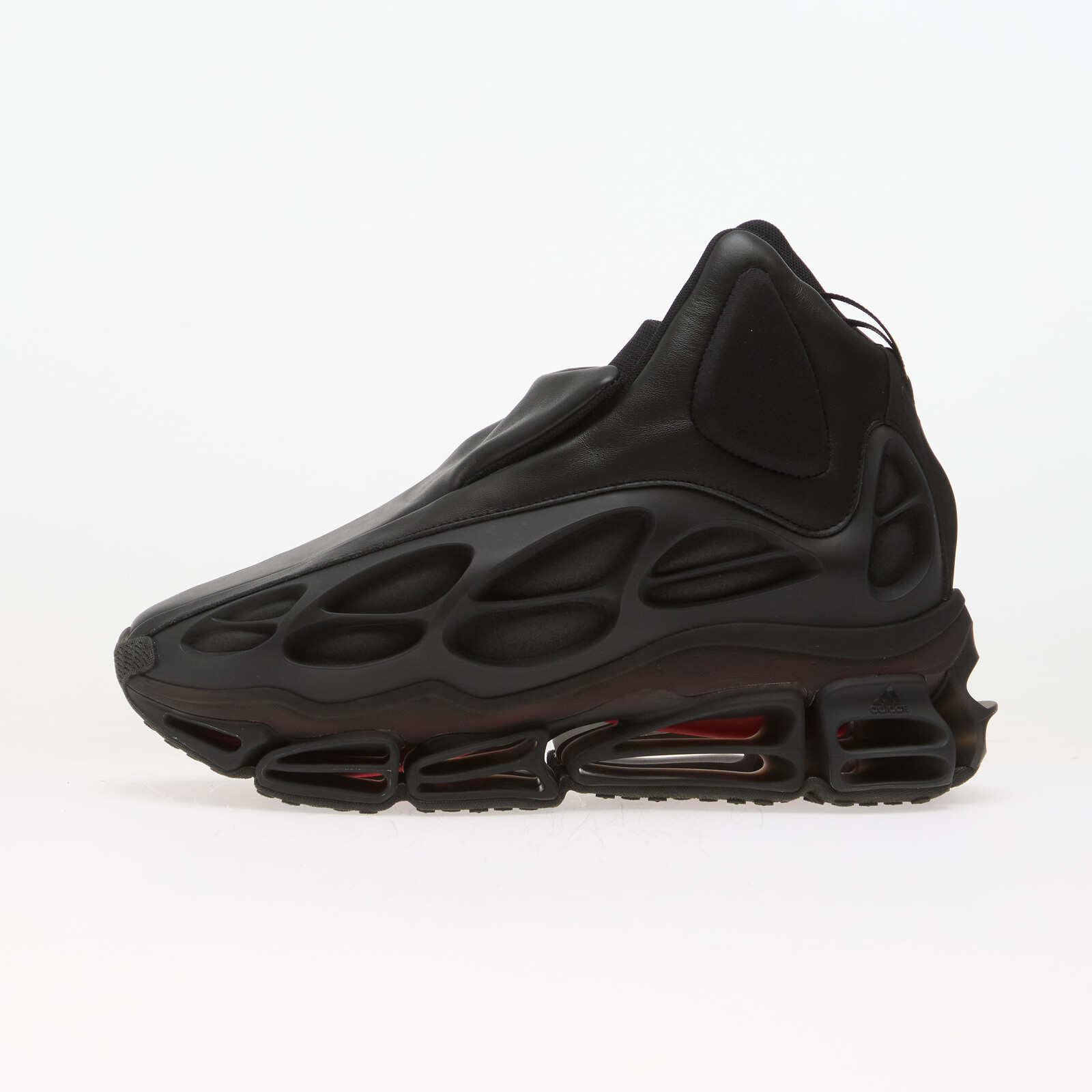 Sneakers adidas x Willy Chavarria Megaride Wolf Core Black/ Core Black/ Better Scarlet UK 11