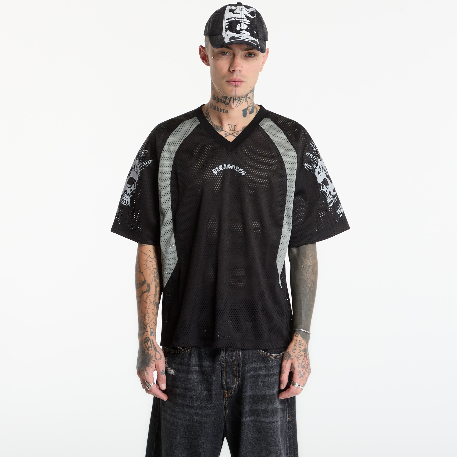 PLEASURES Screws Football Jersey Black L