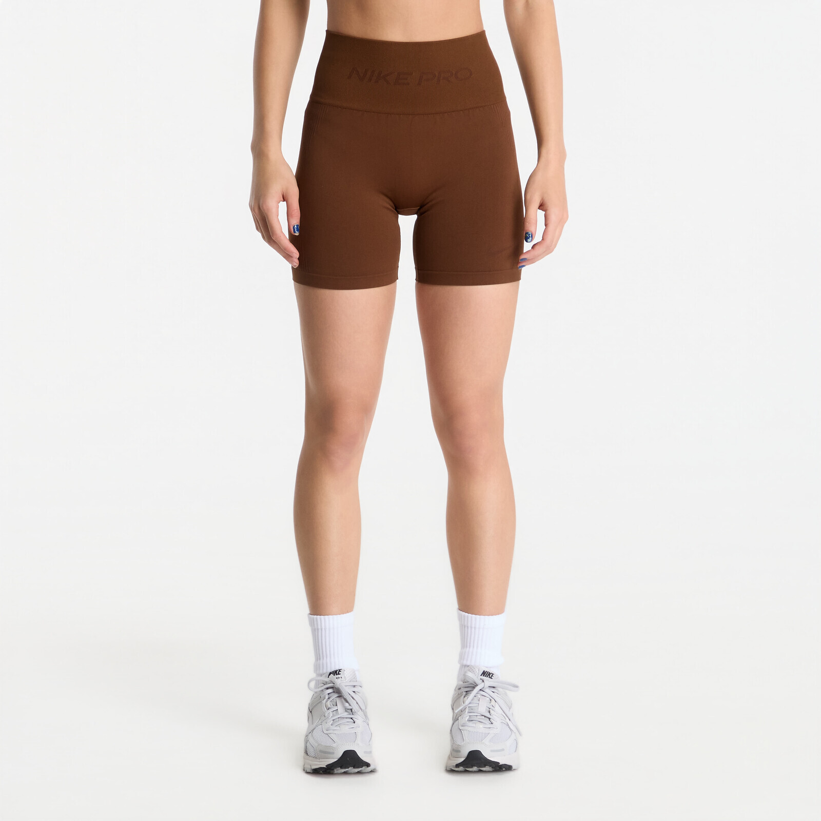 Nike Pro Seamless Dri-FIT High-Waisted 5 Biker Shorts Cacao Wow XL
