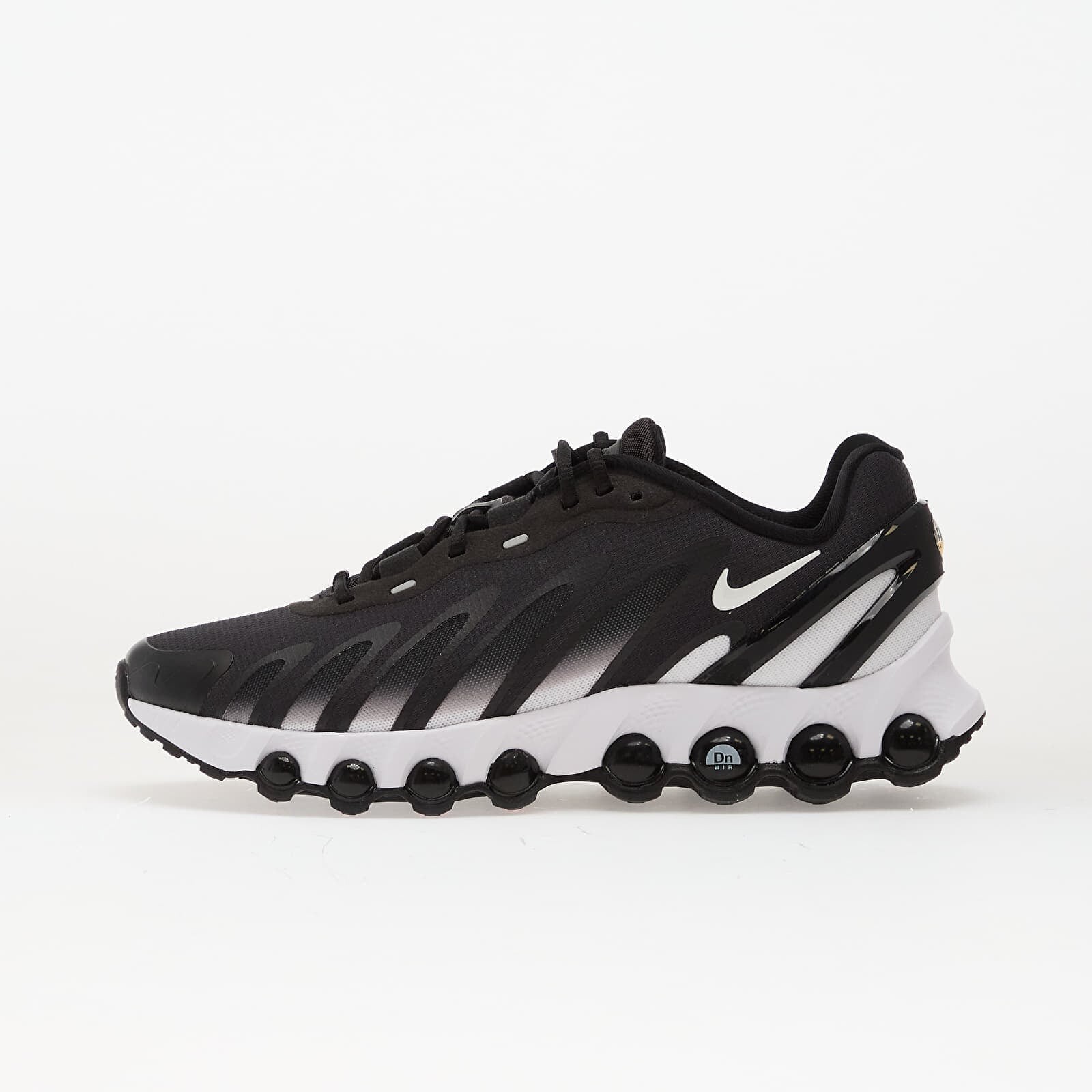 Sneakers Nike Air Max Dn8 Black/ White-Black-Black UK 5.5