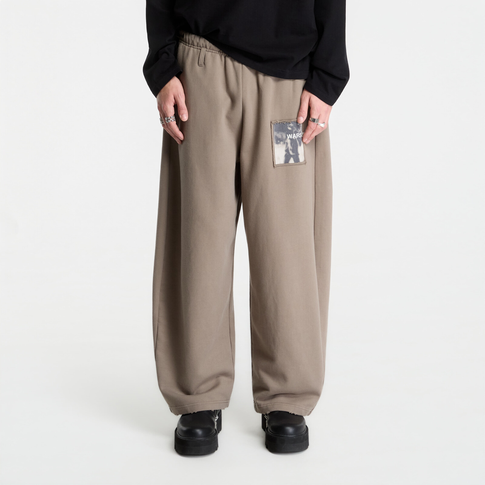 Pants MISBHV Warszawa Patched Baggy Sweatpants Cinder Black M