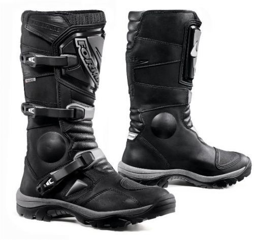 Forma Boots Adventure Black 44