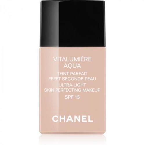 Chanel Vitalumière Aqua Ultra Lightweight Foundation For Radiant Looking Skin Shade 40 Beige  SPF 15 30 ml